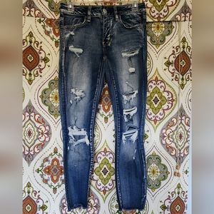 American Eagle Super Stretch Jegging Crop Distressed Denim- size 2